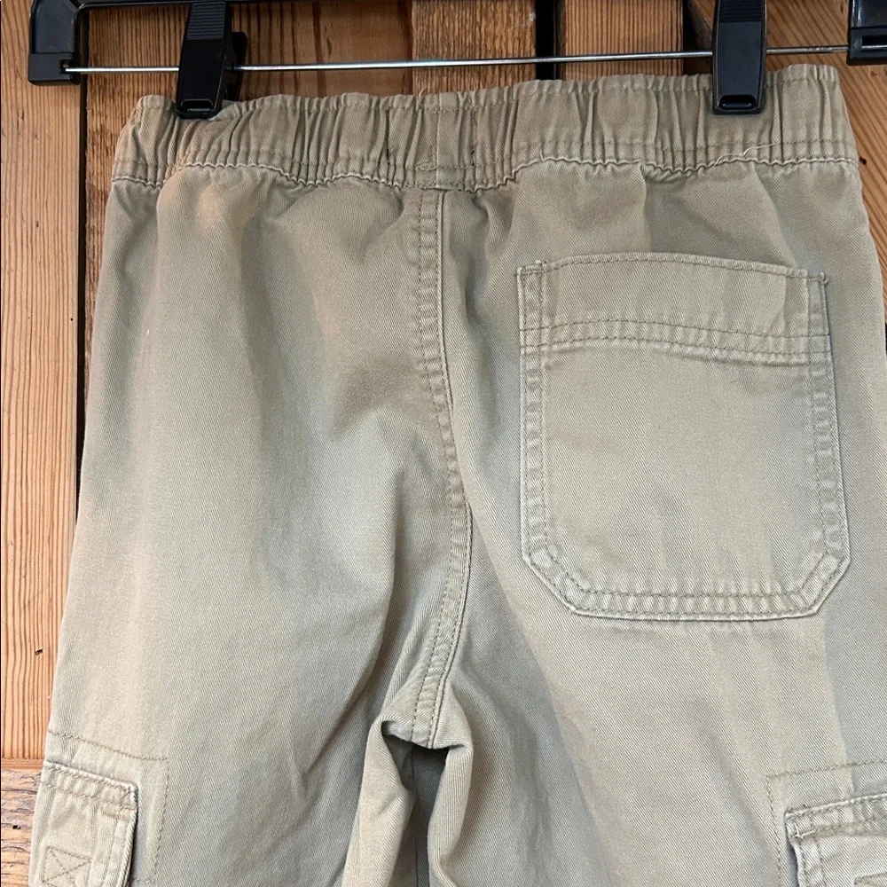 The Children's Place boy’s pull-on cargo pants, khaki size 8 adjustable waist